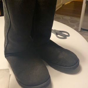 Woman’s. Black tall UGGs size 6